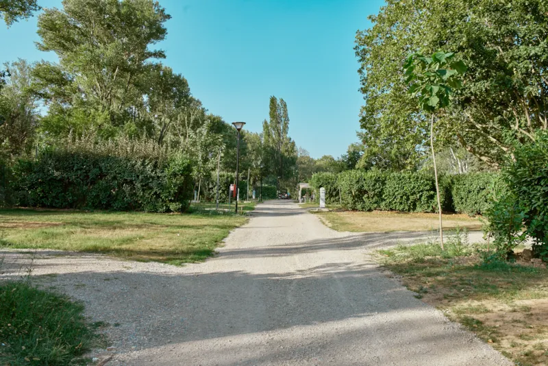 Emplacement Confort 100M² Chateau Arnoux