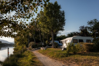 Confort pitch 130 m², lakeside — 4