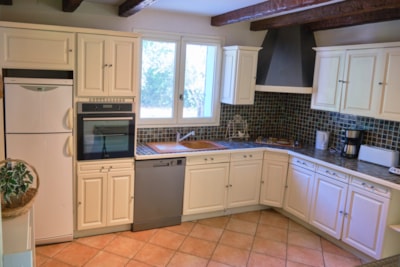 House Les Oliviers 5 bedrooms — 5