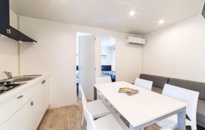 Mobile-home Baia Sardinia — 4