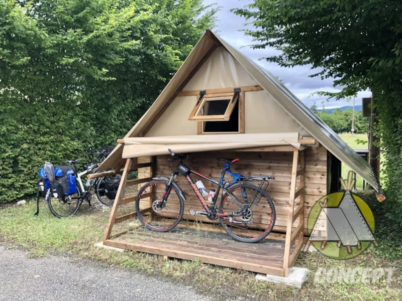 Tente Étape Avec Coffre À Vélo