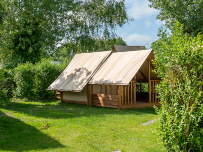 Tent with bike box