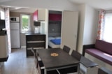 Mobilhome Grand Confort 30M² / 2 Chambres Avec Terrasse En Bois Couverte Mobilhome Grand Confort 30M² / 2 Chambres Avec Terrasse En Bois Couverte