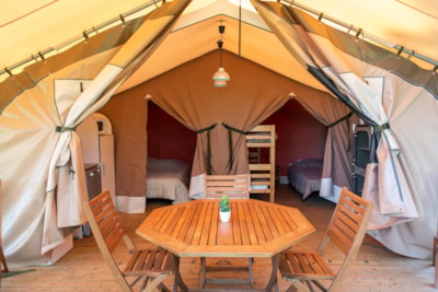 Lodge — 3