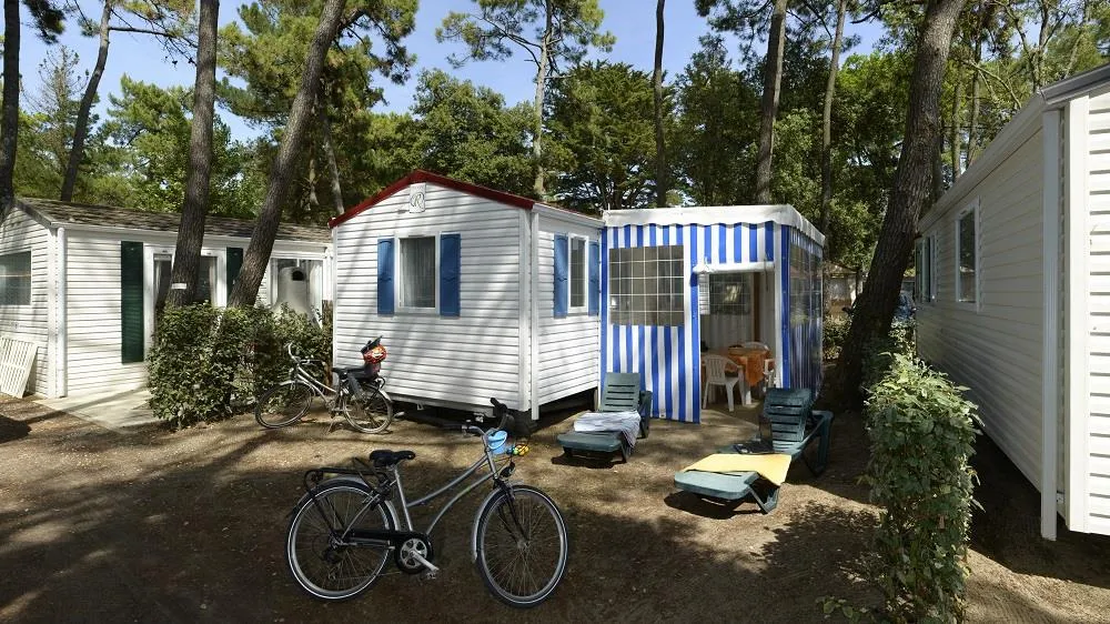 Mietunterkunft - Mobil-Home Standard Frégate Estival 2 Zimmer - Camping Les Dunes
