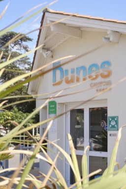 Camping Les Dunes - image n°6 - Roulottes