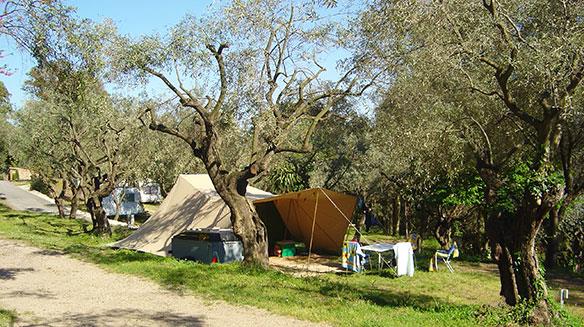 Emplacement - Emplacement Restanque - Tente - Camping Les Philippons