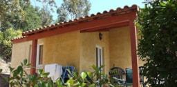 Accommodation - Holiday Home Bastidon - 2 Bedrooms / Sheltered Terrace - Camping Les PHILIPPONS