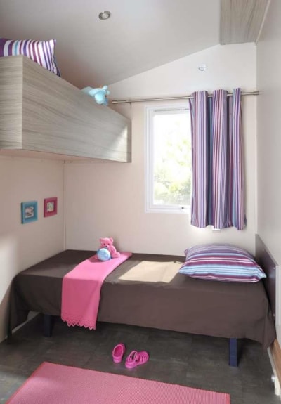 Mobile-home adapted to the people with reduced mobility 2 bedrooms with airconditionning