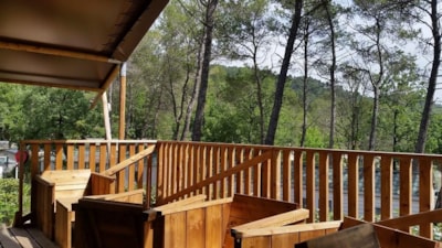 HUTTE - 2 bedrooms + bathroom