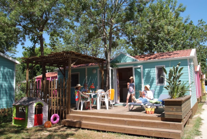 MOBIL-HOME FAMILY KIDS CLIMATISE : 2 Chambres 2 SDB (avec enfants de moins de 5 ans et 12 ans max)