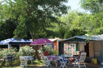 Stellplatz - Stellplätze Confort+ - Camping Port Pothuau