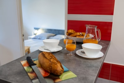 BUNGALOW COCOON AIR CONDITIONNED (1 bedroom)