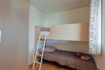 MOBIL-HOME FACILITY AIR CONDITIONED (2 bedrooms) - adapted to the people with reduced mobility