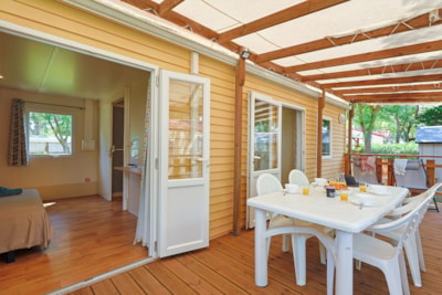 MOBIL-HOME FACILITY AIR CONDITIONED (2 bedrooms) - adapted to the people with reduced mobility