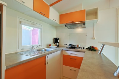 MOBIL-HOME FAMILY KIDS AIR CONDITIONED : 2 bedrooms (with children under 5y and 12 y max)
