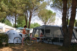 Kampeerplaats(en) - Standplaats - Camping de Vaudois
