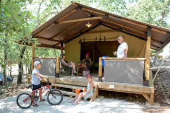 Mietunterkunft - Safari Lodge 34M² Terrasse - Camping Le Parc