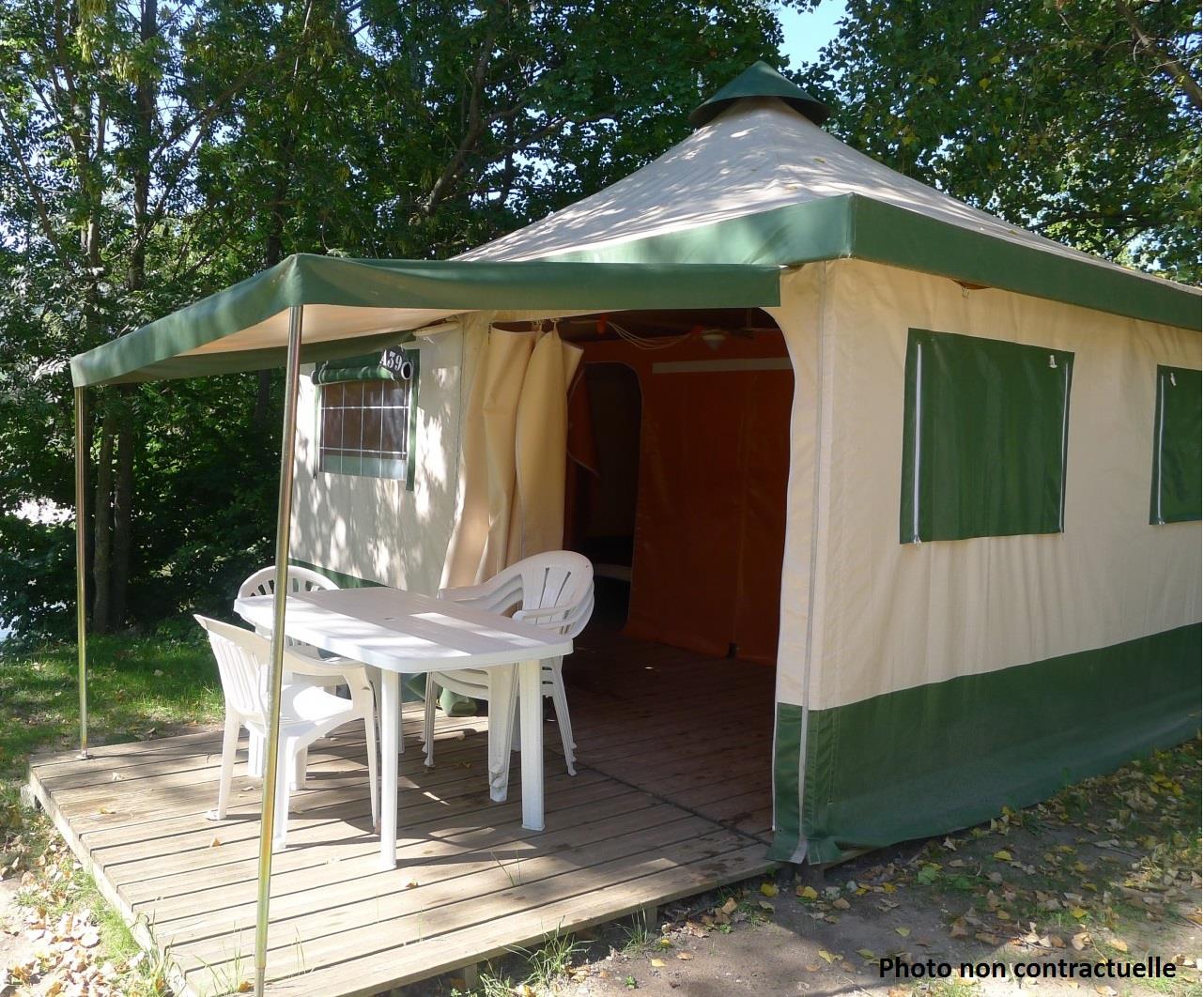 Location - Tente Équipée 20M² - Camping Le Parc