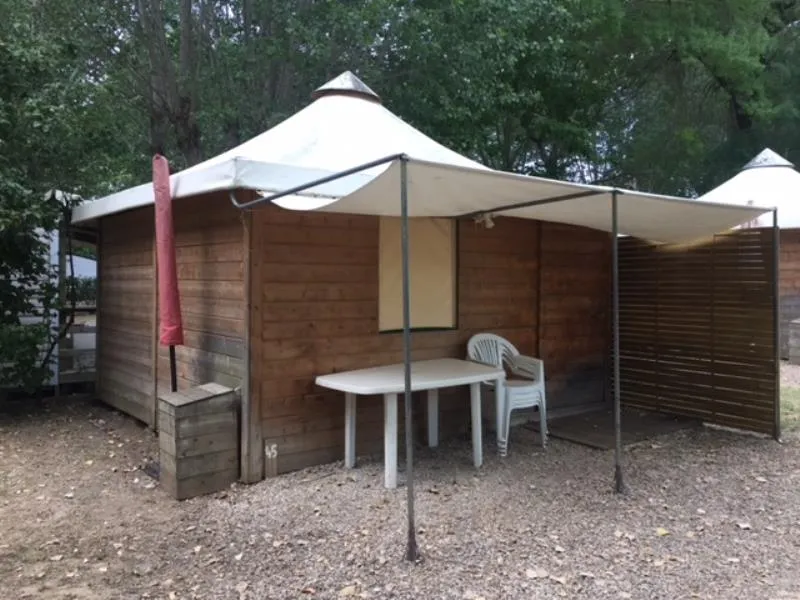 Mietunterkunft - Lodge Toile Bois - Ohne Sanitäranlagen - Camping les Fouguières