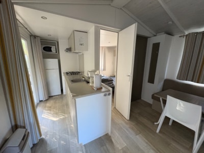 GRAND CONFORT COTTAGE RIVIERA  AIR CONDITIONING — 3