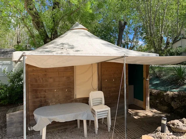 Location - Lodge Toile Bois - Sans Sanitaire - Camping les Fouguières
