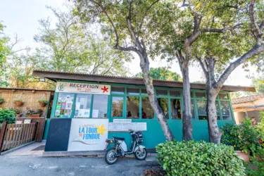 Camping LA TOUR FONDUE - image n°2 - Camping Direct