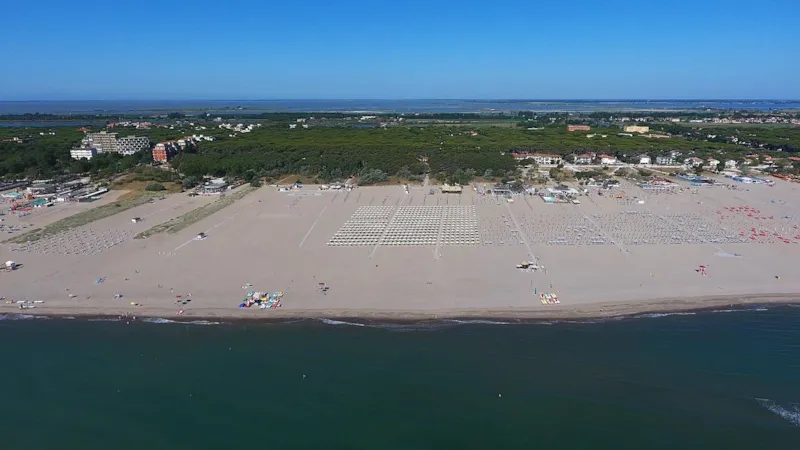 Emplacement  Tente/Caravane Et Voiture - Camping Car