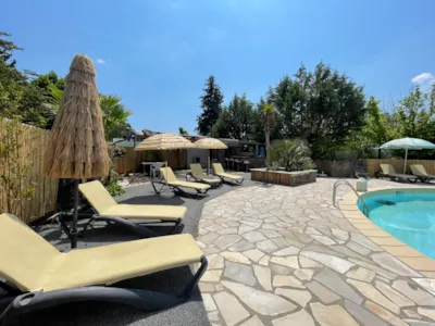 Camping Le Domaine des Floralies - Provenza-Alpi-Costa Azzurra - Immagine n°3 Camping Le Domaine des Floralies - Provenza-Alpi-Costa Azzurra - Immagine n°3