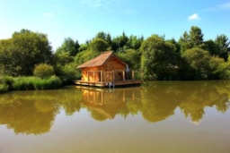 Location - Cabane Flottante Iles Des Pins (2 Adultes + 1 Enfant) - 30 M² / 1 Chambre - Camping Sandaya Village Flottant de Pressac