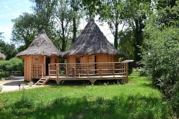 Location - Cabane Chevalier (2 Adultes + 2 Enfants) - Camping Sandaya Village Flottant de Pressac