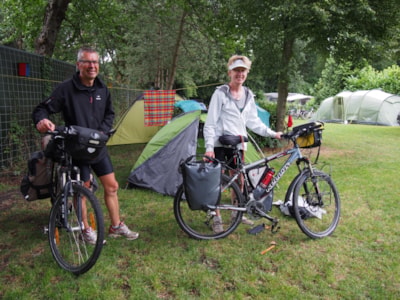 Pitch Cyclist/Pedestrian + Tent — 1