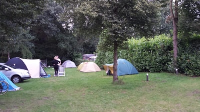 Pitch Cyclist/Pedestrian + Tent — 2