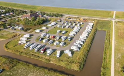 Camperpark Friesland – Emplacements Supérieurs C-10, C-11, C-12, C-18, C-19