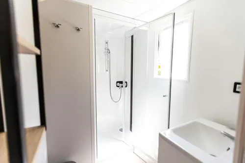 Huuraccommodatie(s) - Stacaravan Louisiane  Air-Conditioned - image n°9 - Camping des Neiges