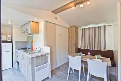Huuraccommodatie(s) - Stacaravan Riviera Voorzien Van Airconditioning - image n°2 - Camping des Neiges