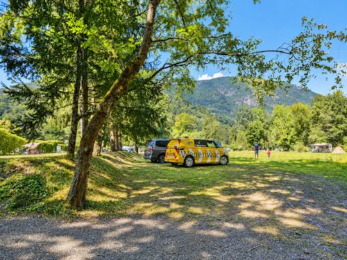 Emplacement - Forfait Grand Confort   ( Tente/Caravane Ou Camping-Car,  Electricite 10A + Eau) - image n°5 - Camping des Neiges