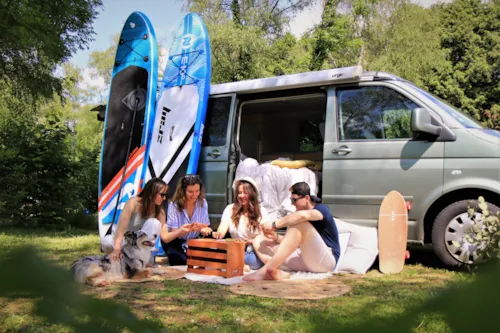 Emplacement - Emplacement Standard Avec Électricité Ou Emplacement Confort Avec Électricité Et Eau. - image n°1 - Camping du Sierroz