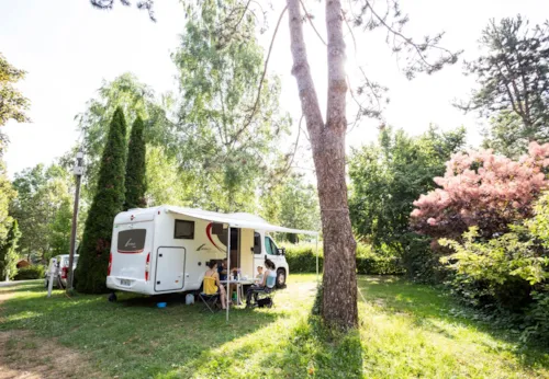 Stellplatz - Camping Stellplatz  Comfort - image n°7 - Huttopia Lac d’Aiguebelette