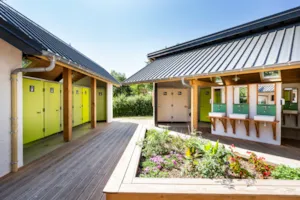 Emplacement - Camping Stellplatz  Comfort - Huttopia Lac d’Aiguebelette
