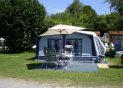Kampeerplaats - Emplacement Confort - Camping International du Lac d'Annecy