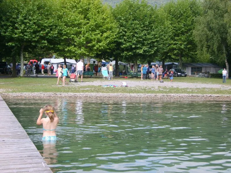 Camping les Rives du Lac