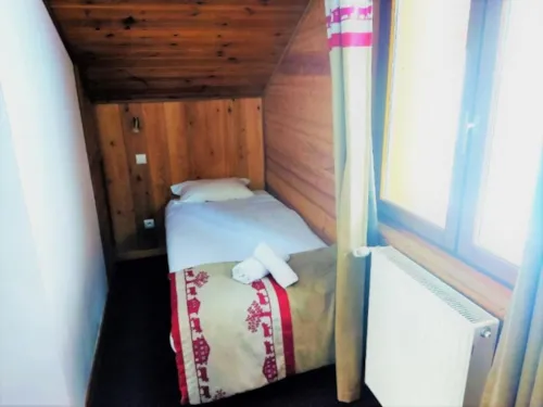 Kamer - Driepersoonskamer - 19M² - - image n°3 - Clico Chic - Alpes Lodges