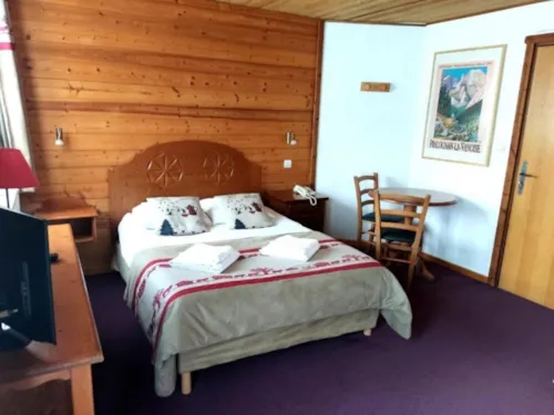 Zimmer - Familienzimmer Life - 22M² - Barrierefrei - - image n°2 - Clico Chic - Alpes Lodges
