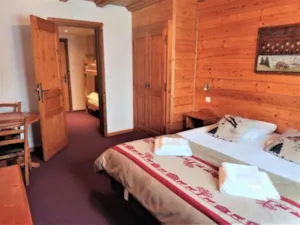 Chambre - Chambre familiale - 20m² - - Clico Chic - Alpes Lodges