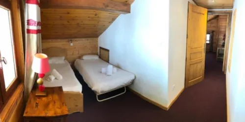 Kamer - Grote Familie Slaapkamer - 33M² - image n°3 - Clico Chic - Alpes Lodges