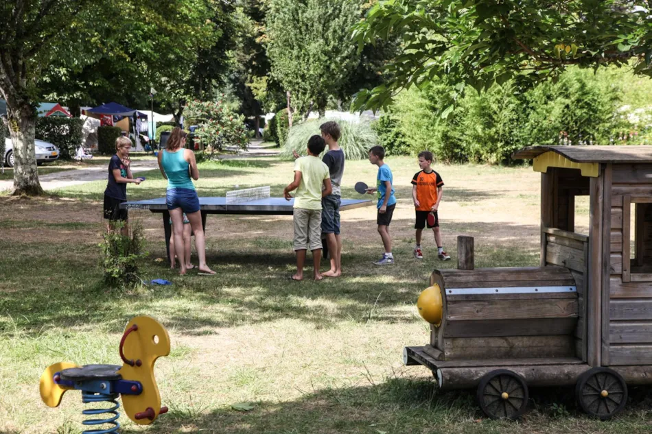Camping Les Deux Vallées