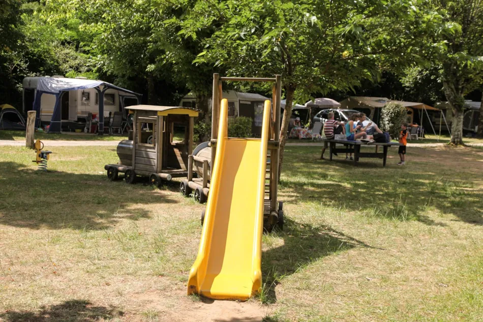 Camping Les Deux Vallées