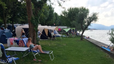 Pitch LAGO (lake view) — 3