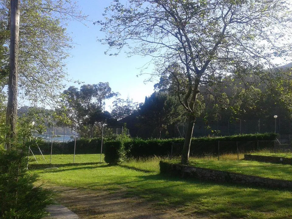 Stellplatz - Stellplatz Von 3 Personen  Mit Große Zelt - Camping Las Hortensias